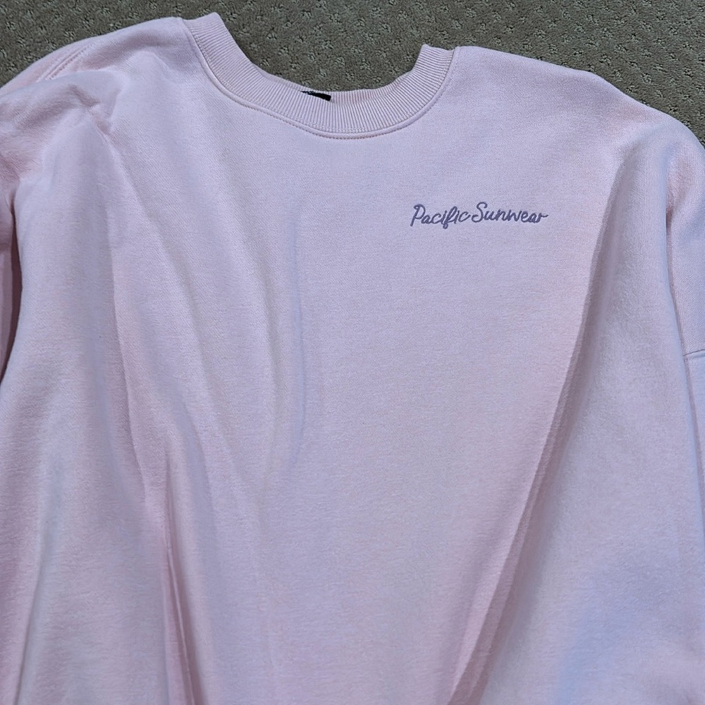 Light pink pacsun crewneck